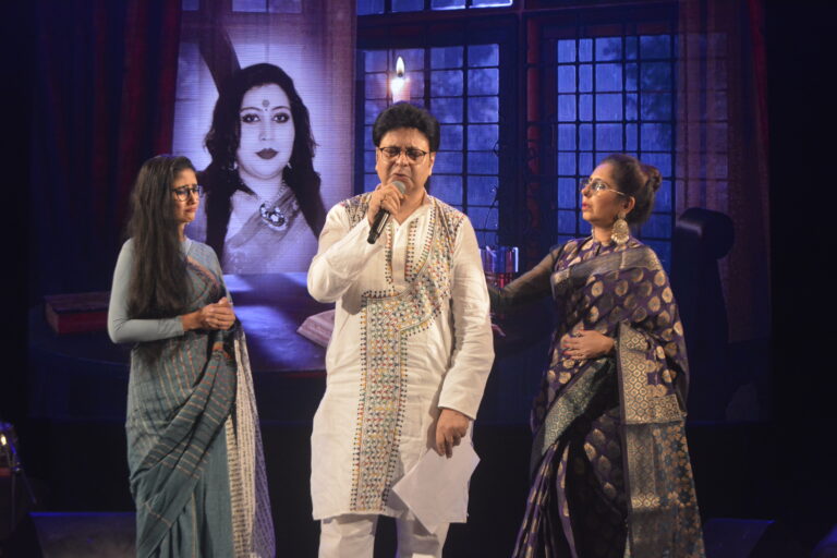 স্মৃতিপটে অপরাজেয় অপরাজিতা