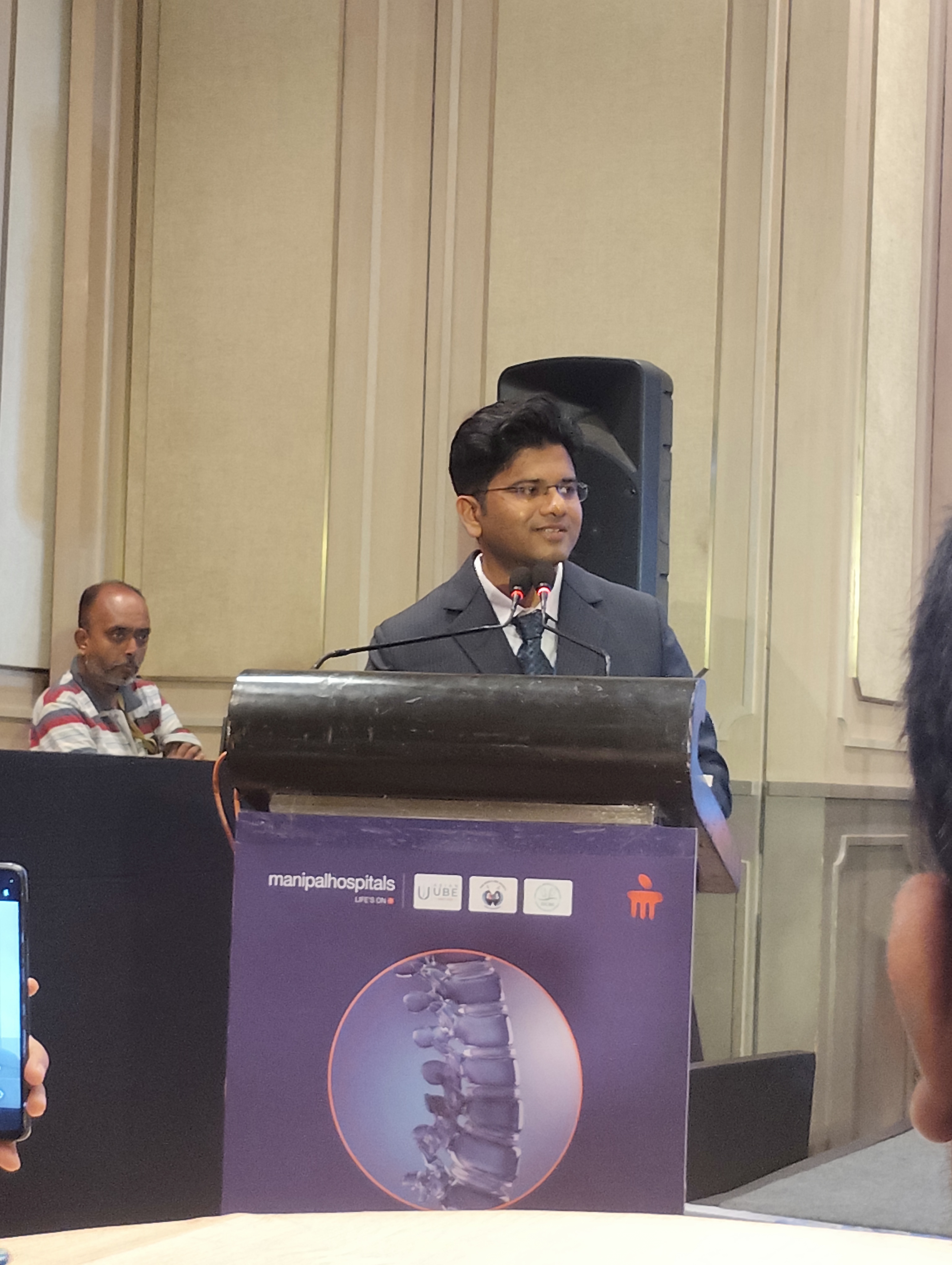 1000611937